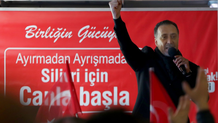 ALİBEY MİTİNGİNDE VOLKAN YILMAZ’A SEVGİ SELİ